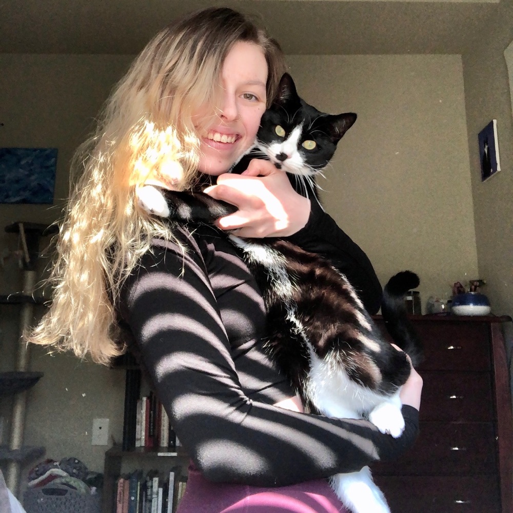 hello loves 🔆 *smoke-free home*